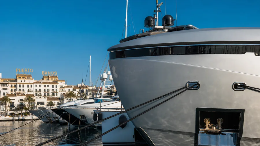 Superyachts in Puerto Banus: Spotting Luxury Yachts & Famous Owners